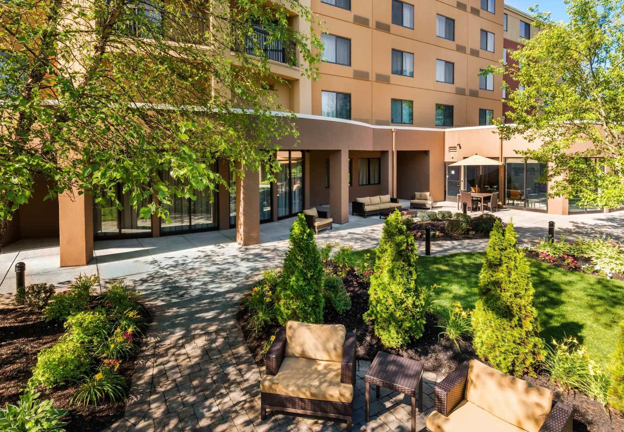 Courtyard By Marriott Providence Lincoln Hotel Luaran gambar