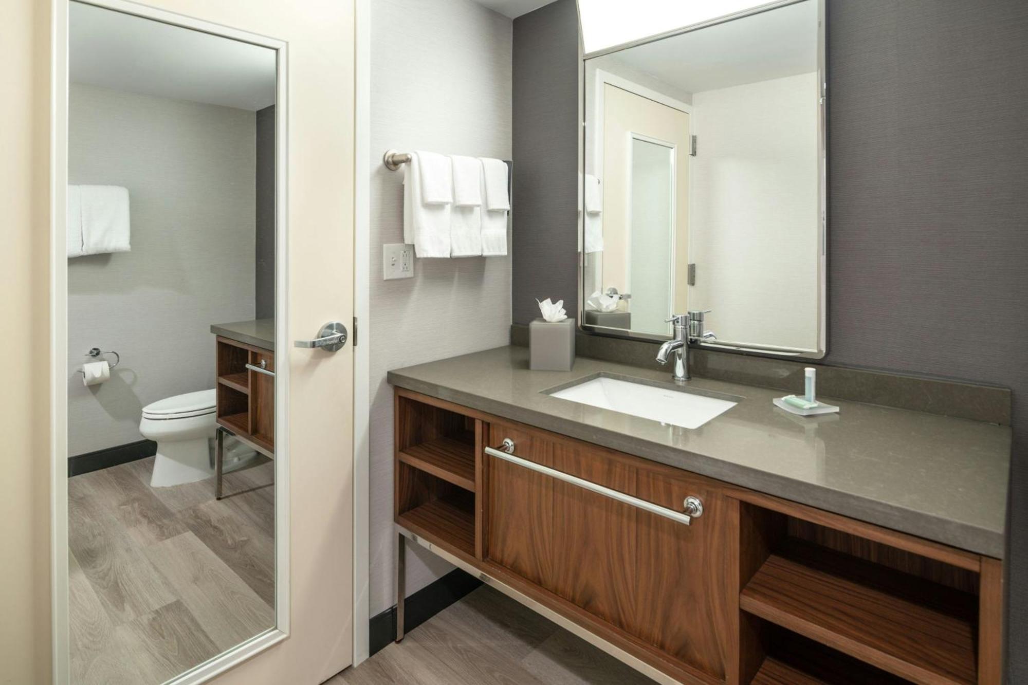 Courtyard By Marriott Providence Lincoln Hotel Luaran gambar